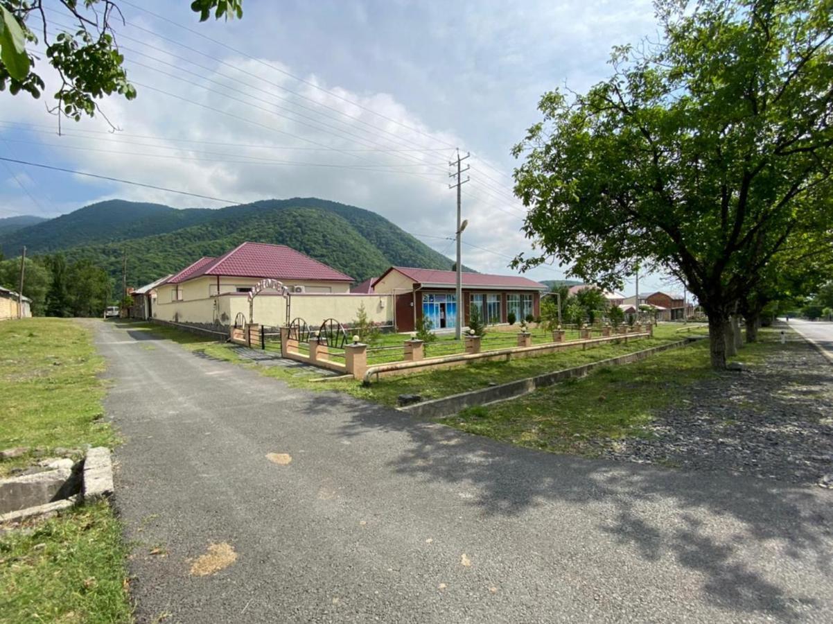 Alp Hotel Ґах Екстер'єр фото