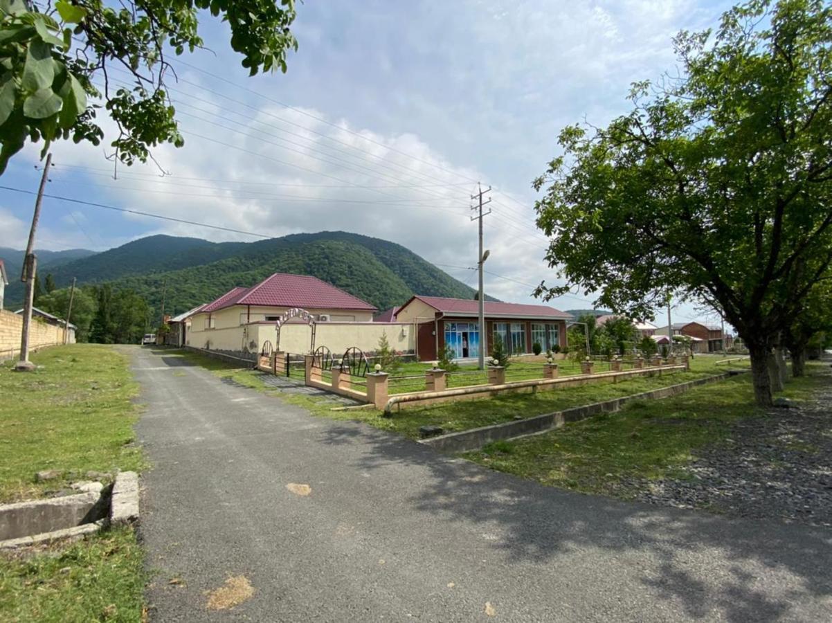 Alp Hotel Ґах Екстер'єр фото
