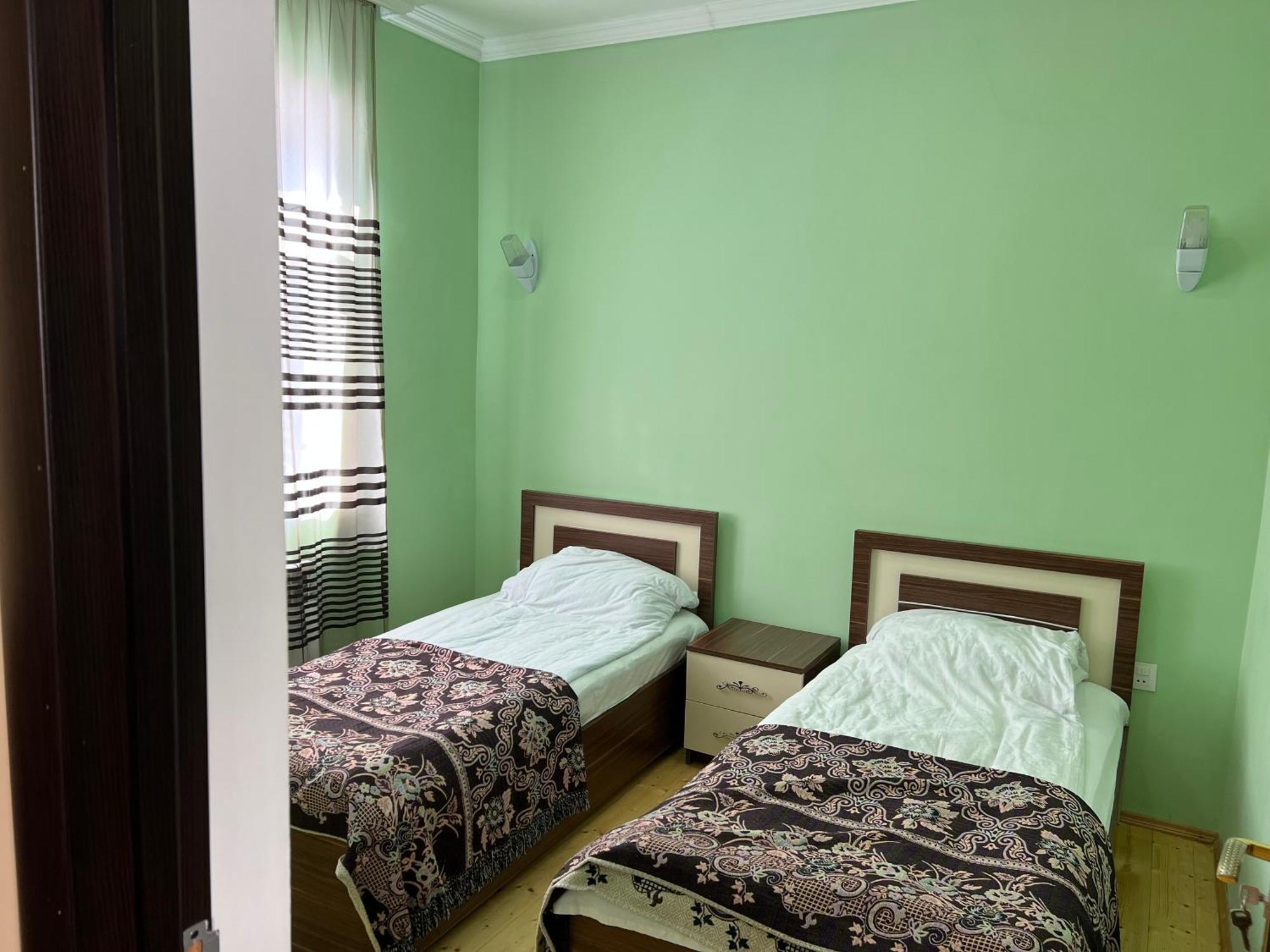 Alp Hotel Ґах Екстер'єр фото